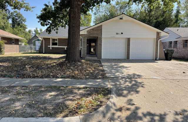 1600 Cambridge Drive photos photos