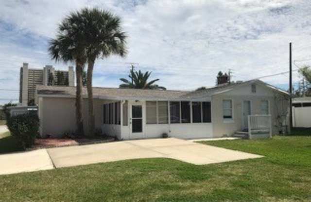 Beachside Duplex with Office and Florida Room! photos photos