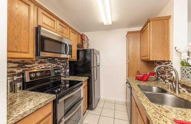 Pool Community and Pet Friendly Home photos photos