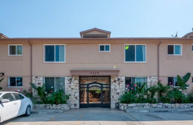 3375 Manning Ave. photos photos