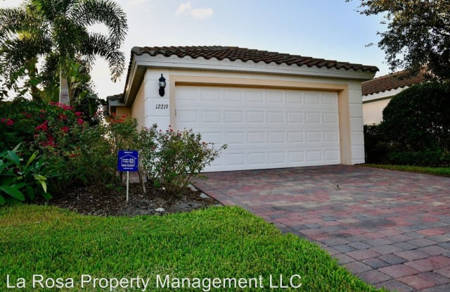 12219 PESCARA LN - 12219 Pescara Ln, Orlando, FL 32827