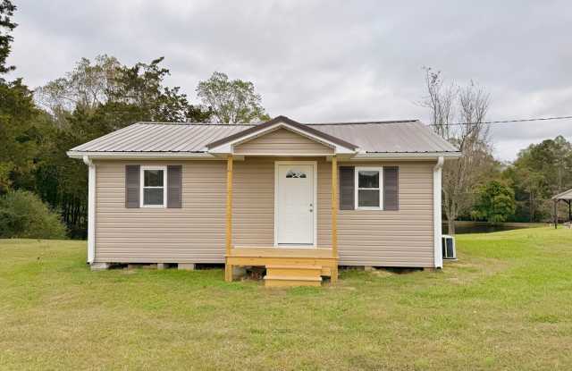 Renovated 1 Bedroom/1 Bathroom Home with Covered Back Porch - 8136 Baskerville Road, Mecklenburg County, VA 23915
