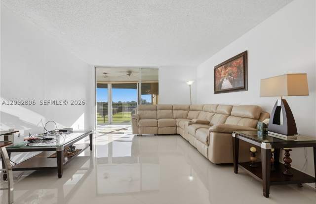 23249 Barwood Ln N Gallery 2