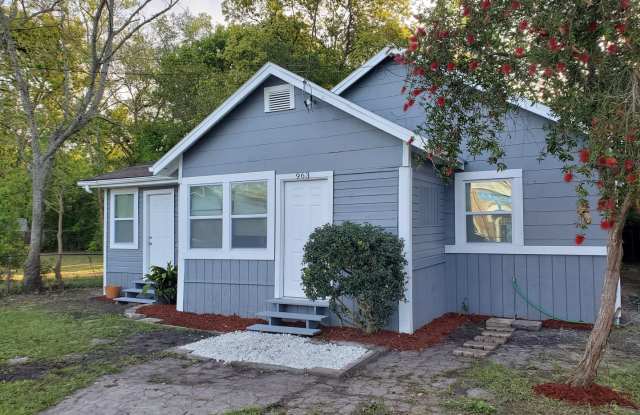 Fully Renovated 3/1 Single Family Ready to Move In! - 963 Saint Clair Street, Jacksonville, FL 32254