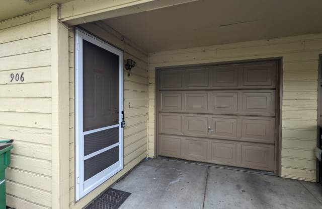 906 N 4th St photos photos 906 N 4th St photos photos