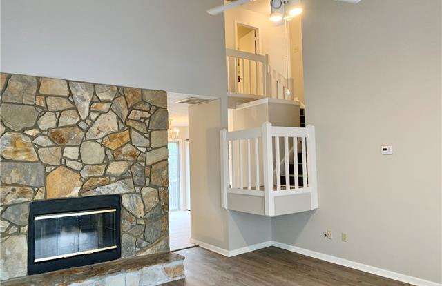 6478 Windsor Gate Lane Gallery 2