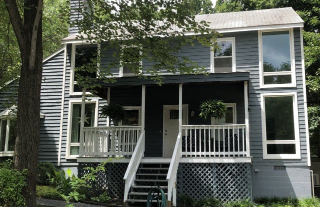 8510 Claypool Rd - 8510 Claypool Road, Manchester, VA 23236