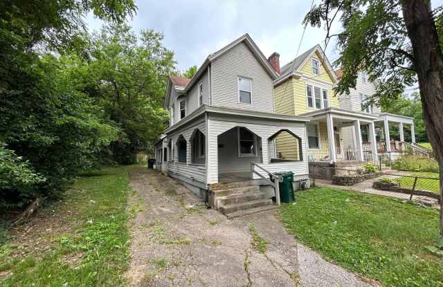 3065 Moosewood Ave photos photos