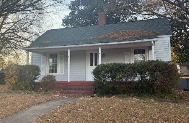 317 N 4th Avenue - 317 North 4th Avenue, Mayodan, NC 27027