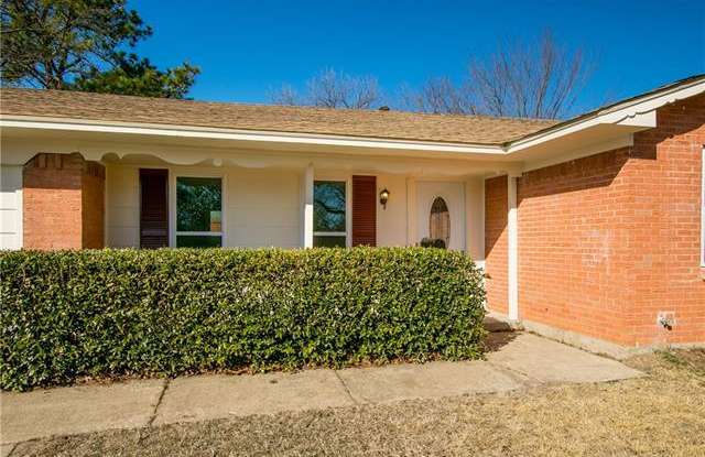 417 W Vista Drive Gallery 4