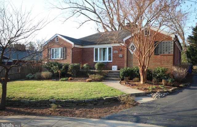 6106 23RD STREET N - 6106 23rd Street North, Arlington, VA 22205