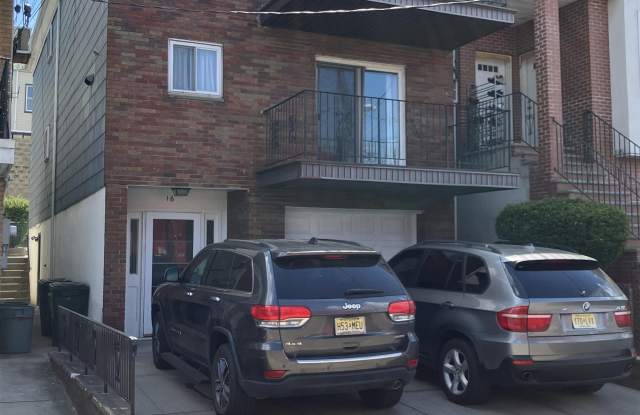 16 WESTERN AVE photos photos