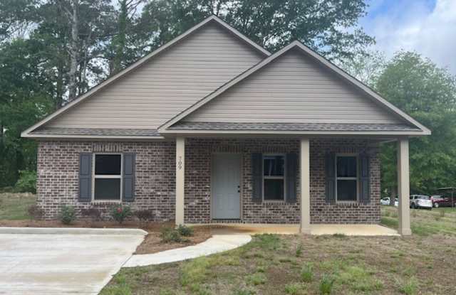 BRAND NEW HOME FOR RENT NEAR JOYNER with 3 spacious bedrooms and 2 full bathrooms!! photos photos