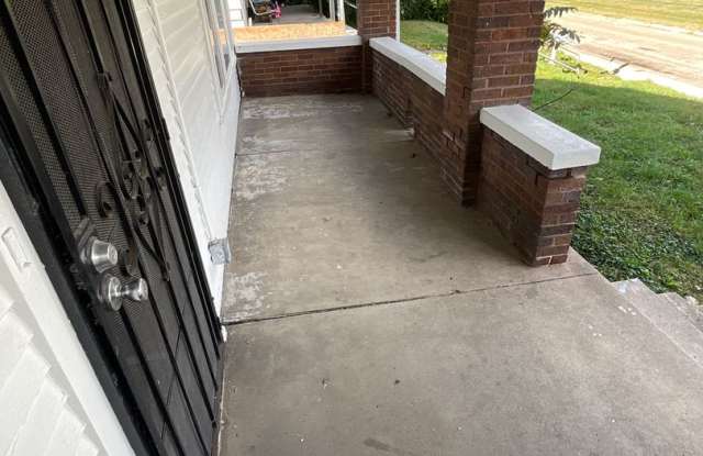 2 bedroom 1 Bath Single Home Gallery 3