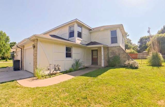 3D Tour Available - West Side + Fenced-in Yard + Washer & Dryer Included Attached 1-Car Garage! Available June 5th! photos photos