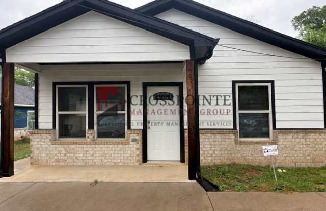 501 West Vance Street photos photos