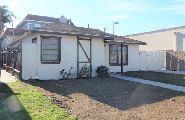 2658 Pacific Coast - 2658 Pacific Coast Highway, Torrance, CA 90505