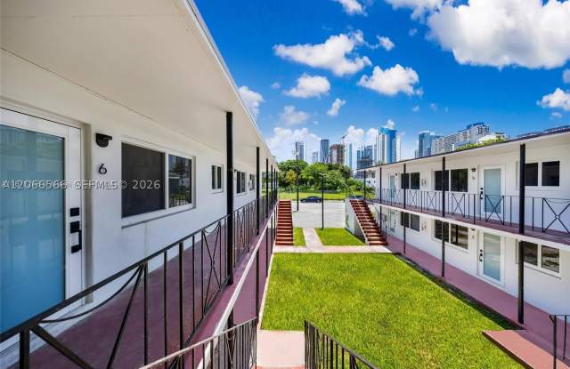 1150 NW 1st Pl Gallery 3