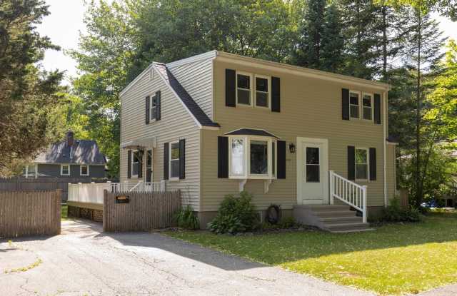 400 Colonial Drive Gallery 1