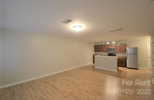 9609 Brackenview Court Gallery 4