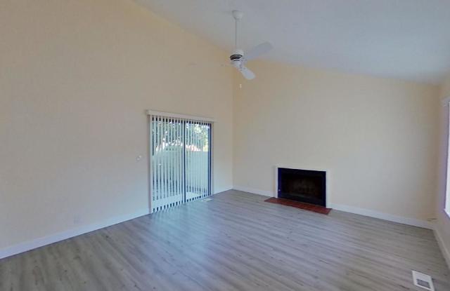 1332 Mount Shasta Avenue - 1 Gallery 3