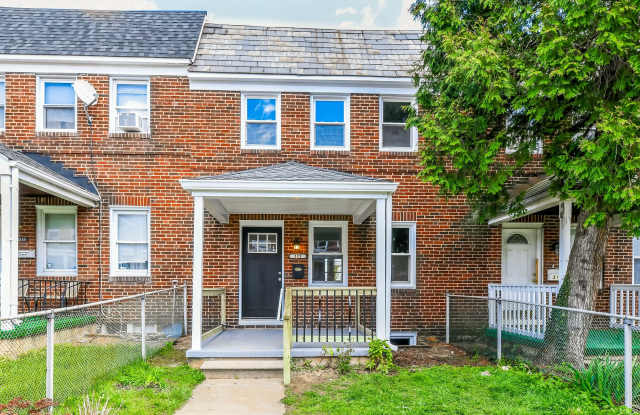 319 Mount Holly St - 319 Mount Holly Street, Baltimore, MD 21229