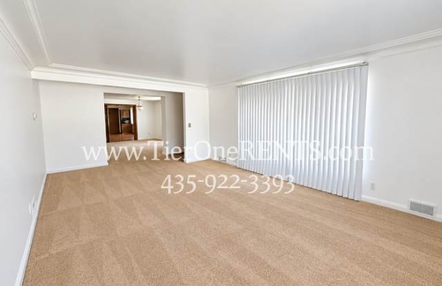 2105 Wellington Street East Gallery 3