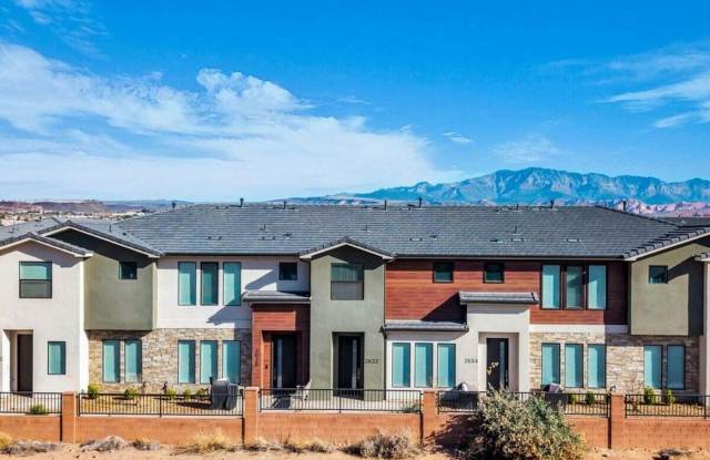 Woodlands Estates Townhomes Gallery 1