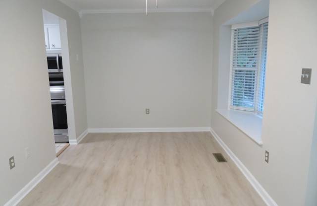 9150 LAMBSKIN Lane Gallery 3