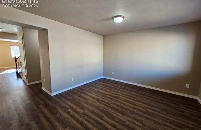 4035 Creek Legend View Gallery 3