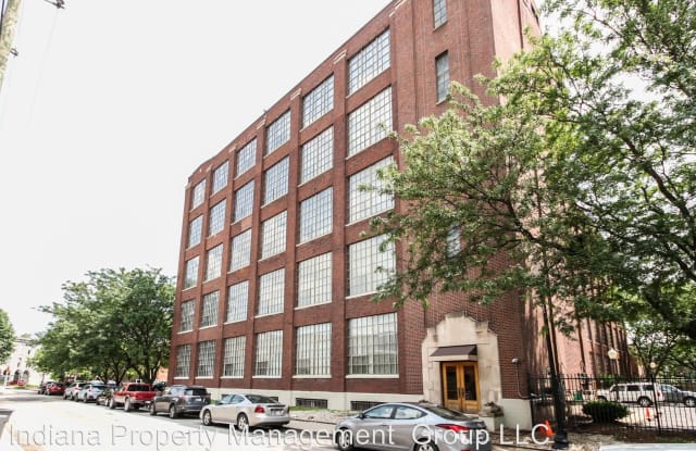 Real Silk Lofts - 611 N Park Ave, Indianapolis, IN 46204