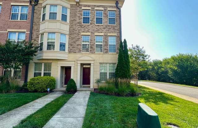 851 Regents Square photos photos