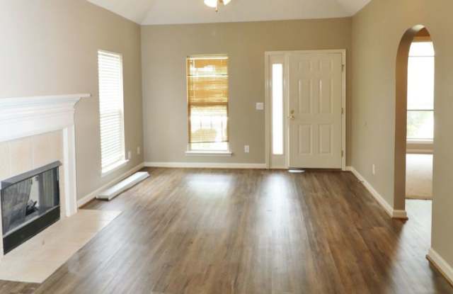250 Fox Run Circle Gallery 4