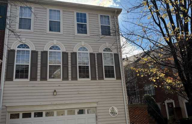 21 CASE Street - 21 Case Street, Gaithersburg, MD 20878