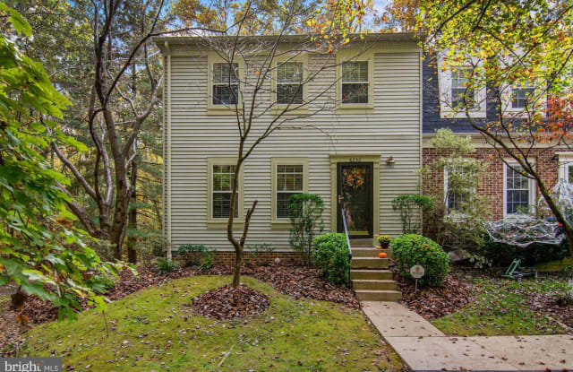 6230 MOCKINGBIRD POND TER - 6230 Mockingbird Pond Terrace, Burke Centre, VA 22015