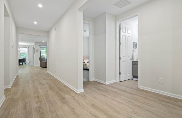 73 Moana Court North Gallery 2