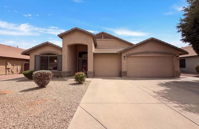 16736 W Mckinley St photos photos