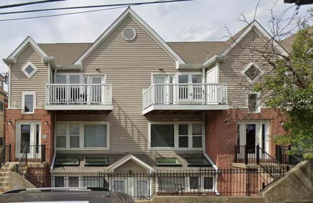 Walk to UC & UC Medical | 1BR/2BR Apartments photos photos