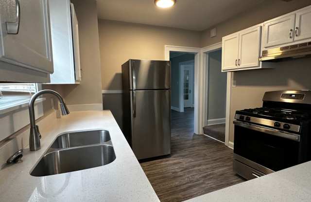 Cleveland HTS House For Rent photos photos