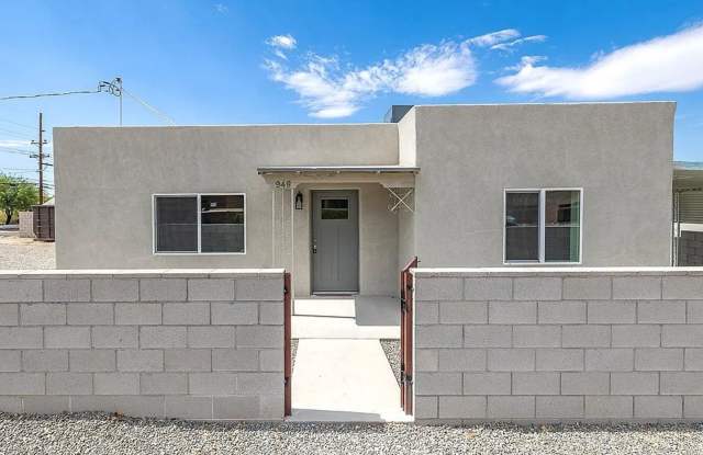 948 E. Waverly St. photos photos