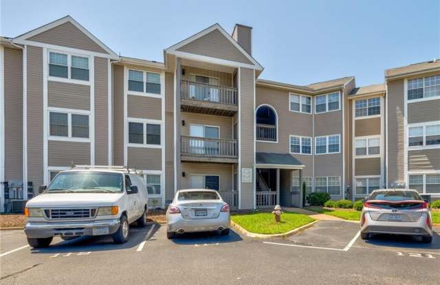 121 Cape Dorey Drive - 121 Cape Dorey Drive, Hampton, VA 23666