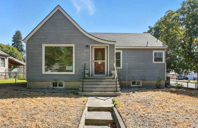 4302 N Cedar St - 4302 North Cedar Street, Spokane, WA 99205