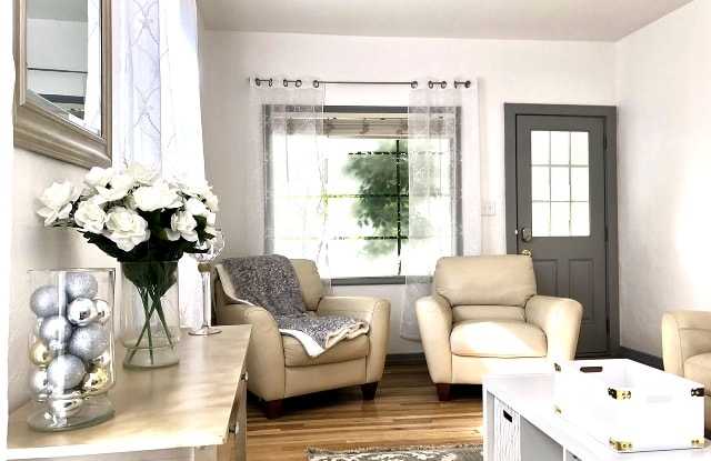 1819 S LAKE ST Gallery 3