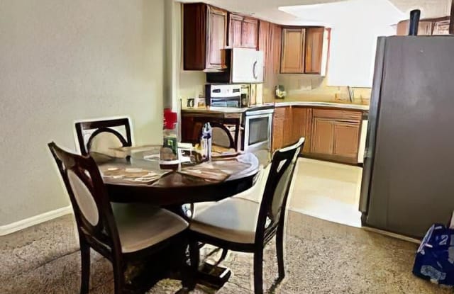3924 Mission Dr Unit 4 - 3924 Mission Drive, Jacksonville, FL 32217