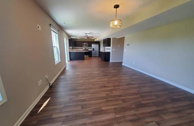 13521 Crescent Ridge Drive Gallery 3