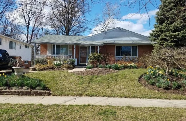 416 E Indian Spring Dr - 416 East Indian Spring Drive, Silver Spring, MD 20901