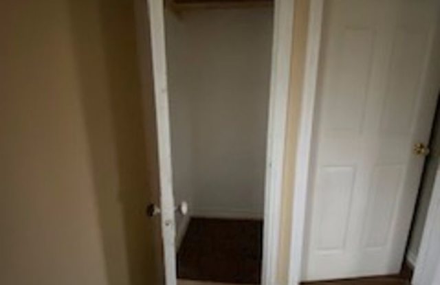 1146 Palm Gallery 4