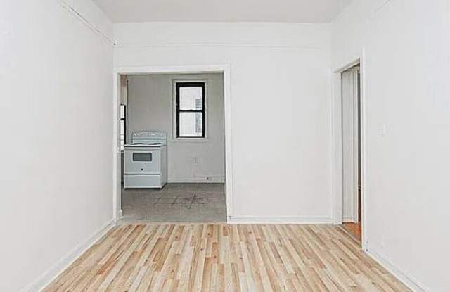 21-27 33rd St Gallery 2