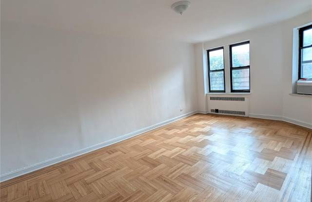 80-09 35th Avenue Gallery 4