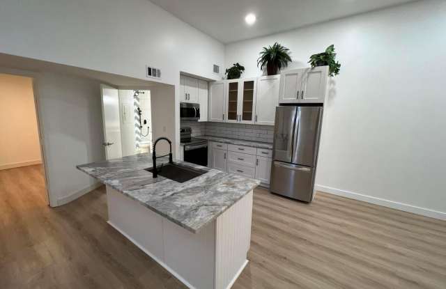 1335 Crystal Way photos photos